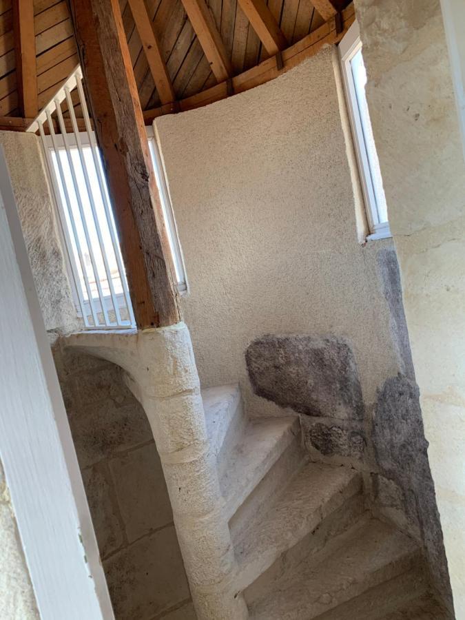 Appartement Classe "La Tour" Dole Exterior photo
