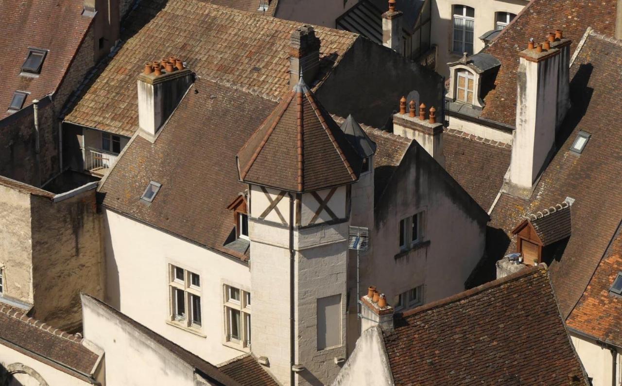 Appartement Classe "La Tour" Dole Exterior photo